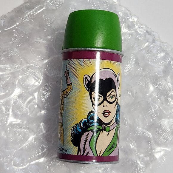 NIB - Vintage 2-pc Hallmark Keepsake Ornament Super Friends Tin Lunchbox  - 2000 - Picture 7 of 13